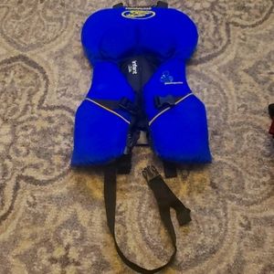 Stohlquist life jacket (under 30lbs)